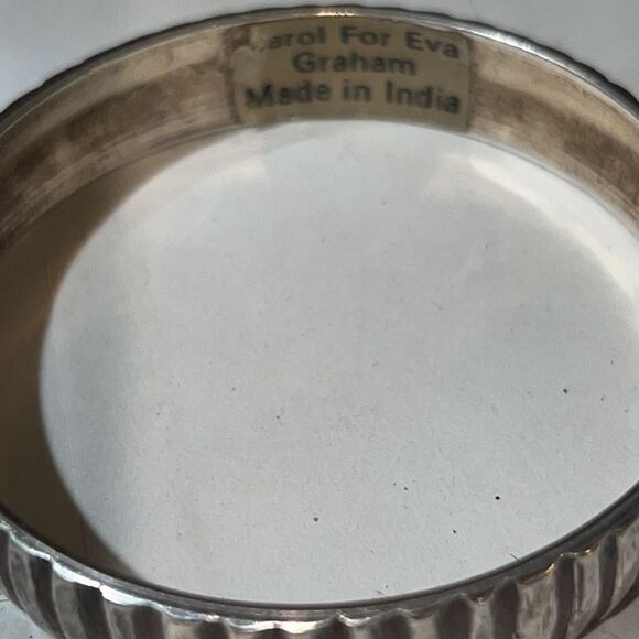 Two Vintage Silver Bangle Cuff Bracelets - Picture 8 of 8